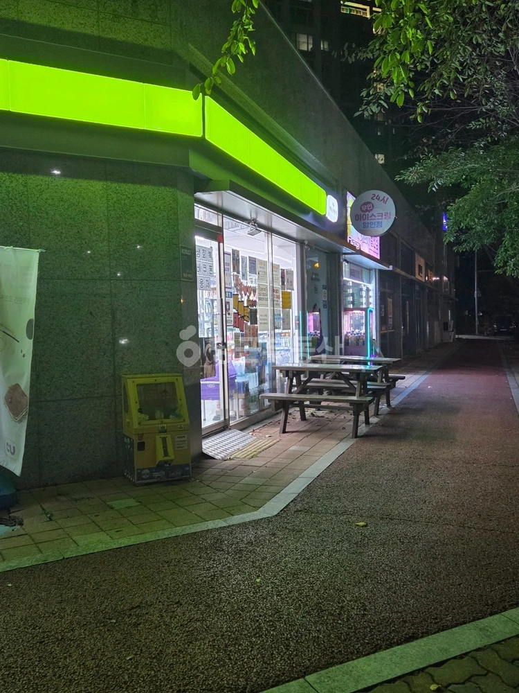 경상남도 창원시 진해구 남문동 상가 사진 1