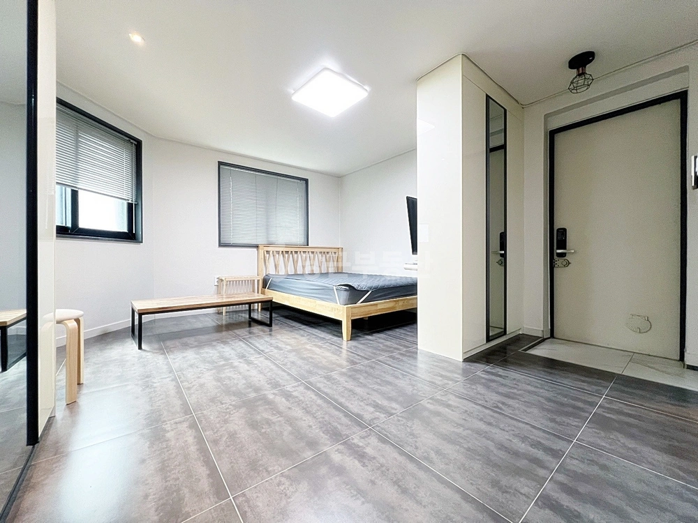 서울특별시 강남구 역삼동 원룸 사진 1