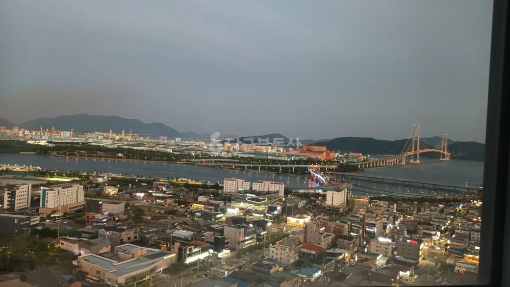 전남광주통합특별시 광양시 중동 아파트 사진 1