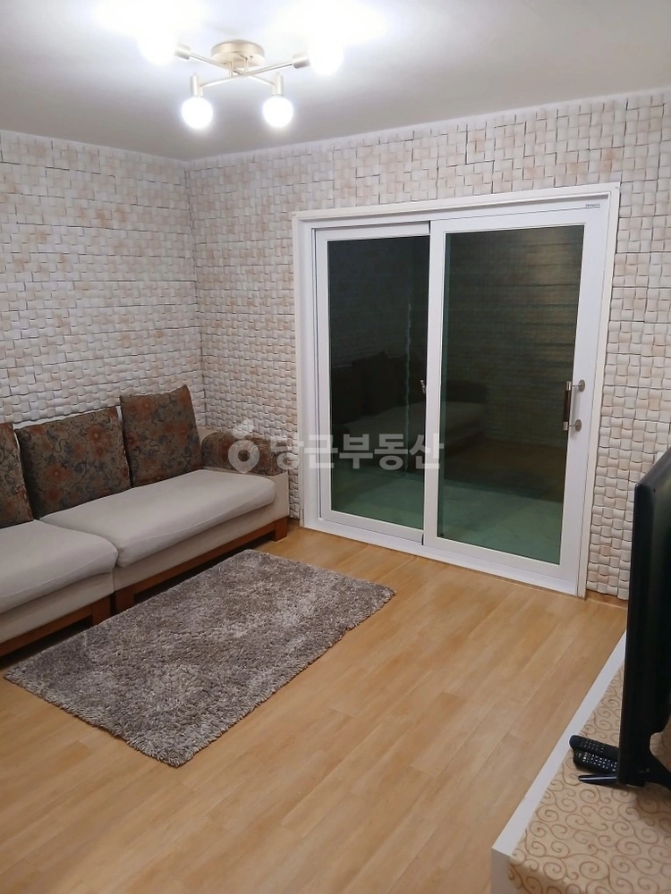 충청북도 충주시 연수동 아파트 사진 1