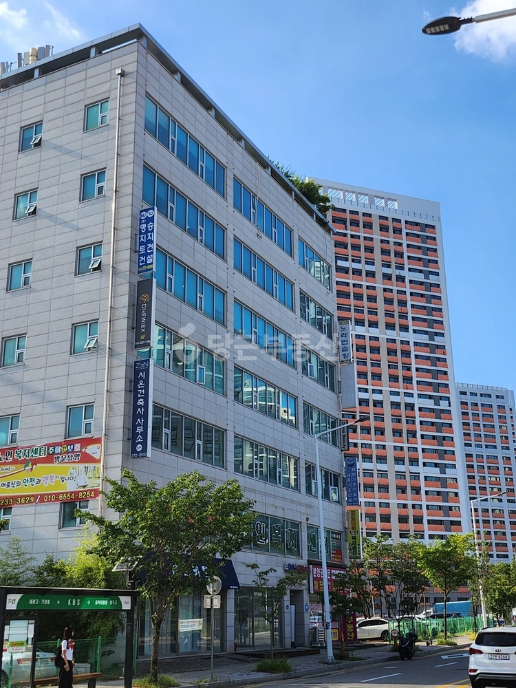 충청북도 청주시 서원구 성화동 사무실 사진 1