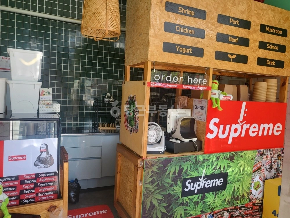 부산광역시 동래구 온천동 상가 사진 1