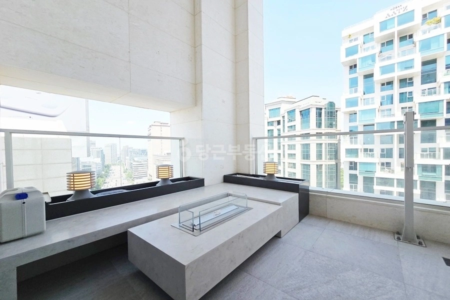 서울특별시 강남구 논현동 아파트 사진 1