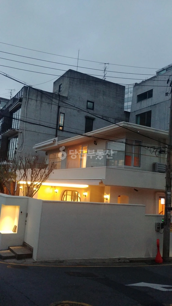 서울특별시 강남구 청담동 건물 사진 1