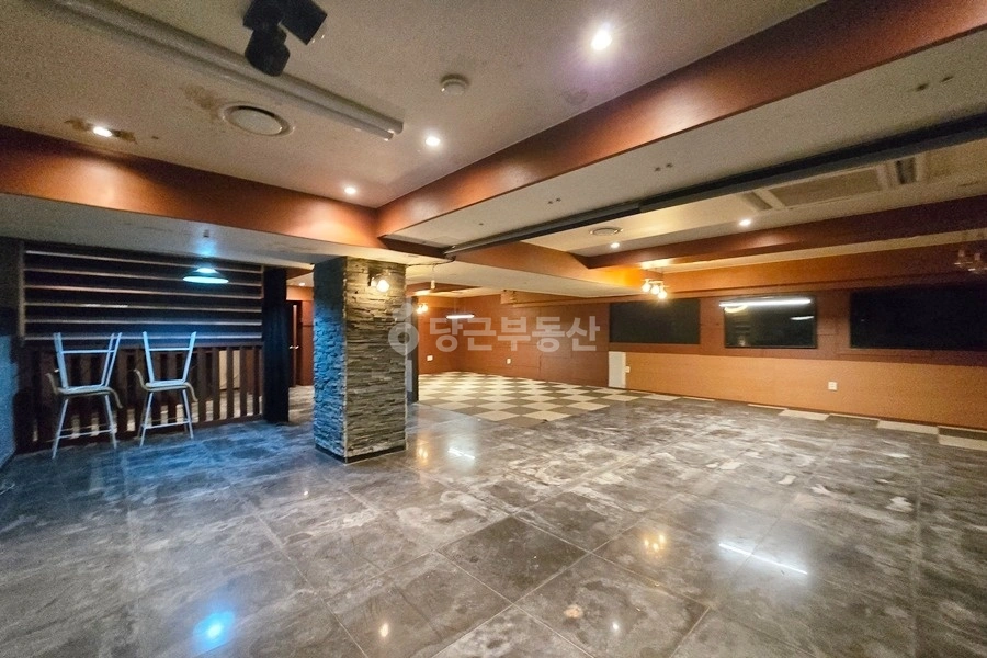 서울특별시 강남구 신사동 상가 사진 1