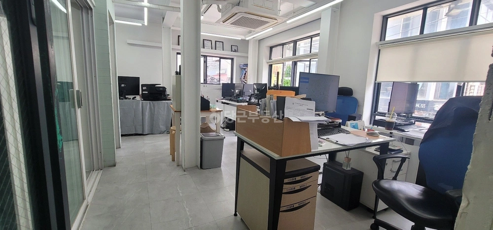 서울특별시 마포구 서교동 상가 사진 1