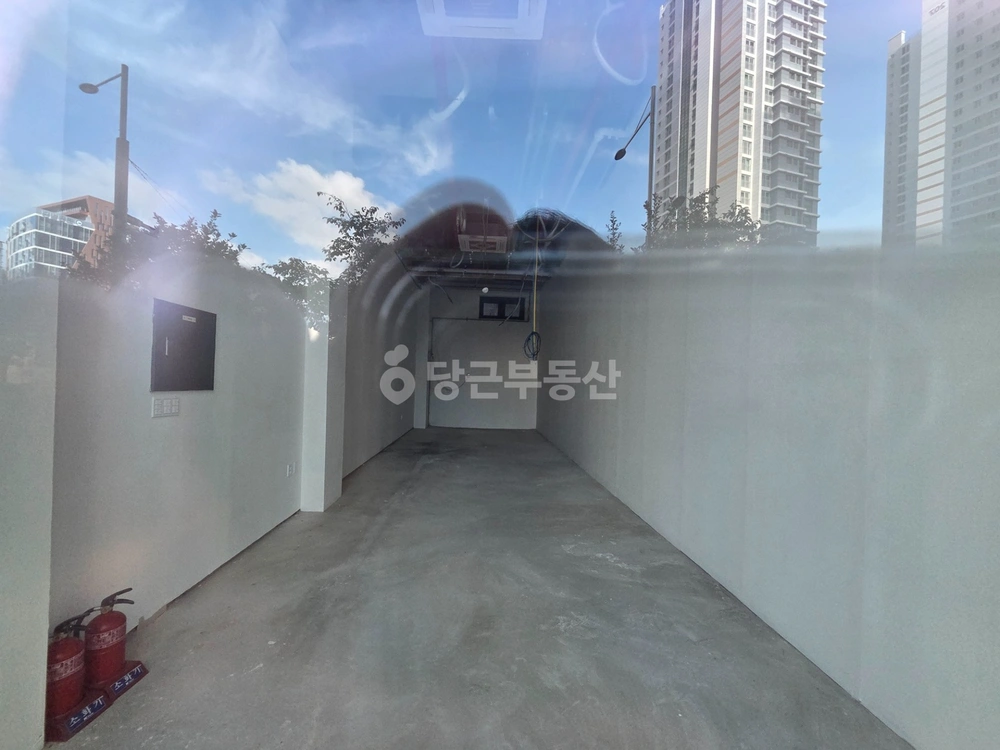 경상남도 진주시 충무공동 상가 사진 1
