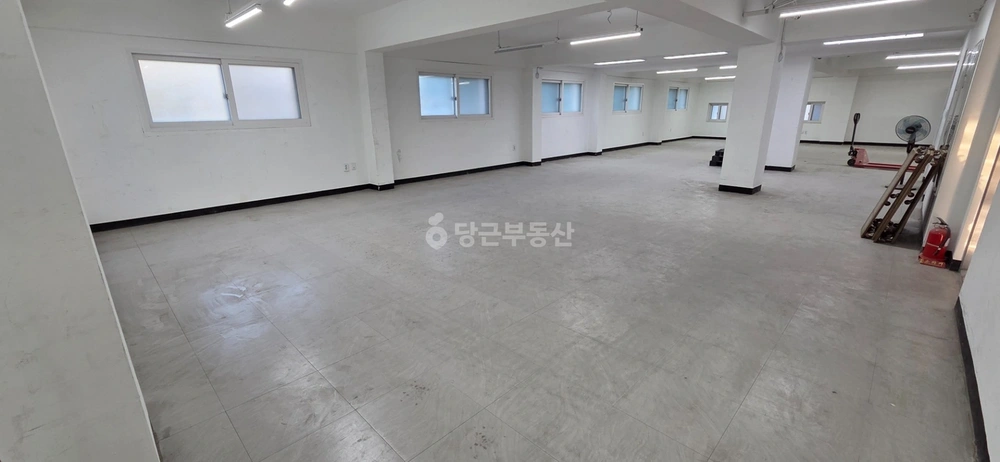 서울특별시 관악구 신림동 상가 사진 1