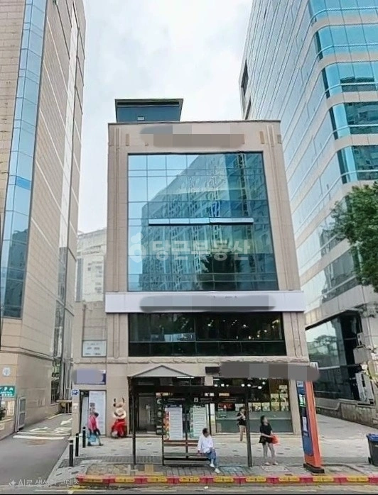 전남광주통합특별시 동구 금남로5가 건물 사진 1
