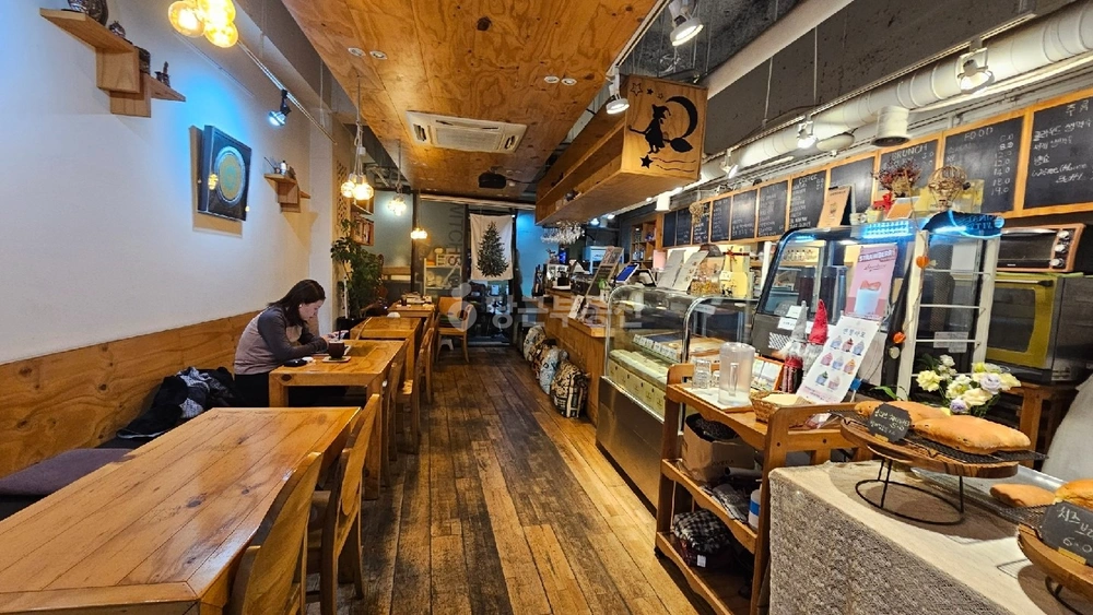 서울특별시 종로구 명륜2가 상가 사진 1
