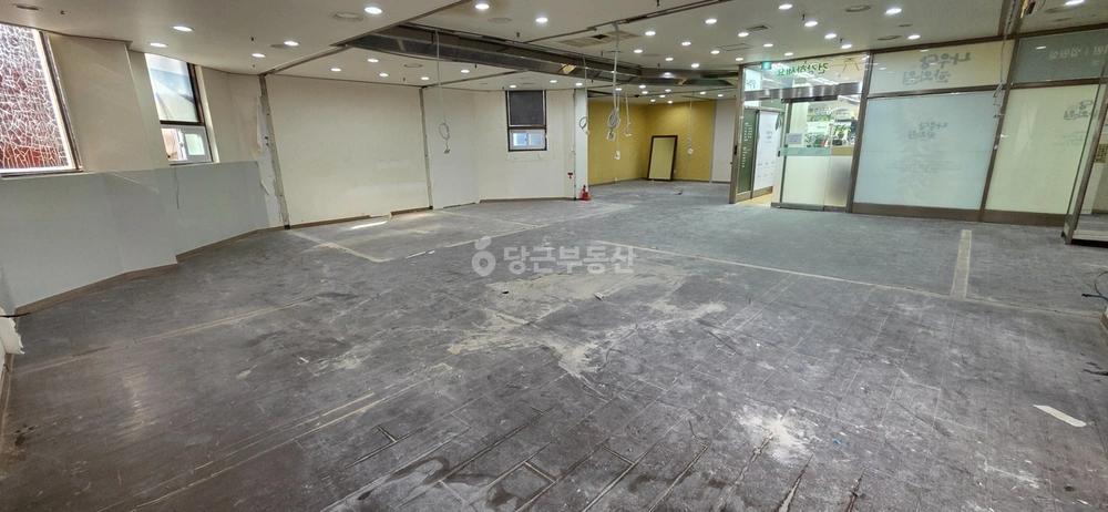 서울특별시 관악구 봉천동 상가 사진 1