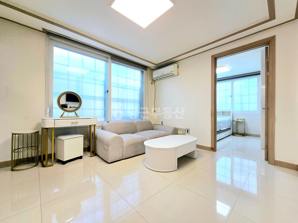 서울특별시 강남구 역삼동 원룸 사진 1