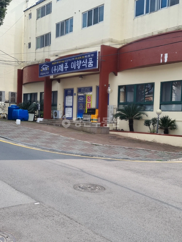 제주특별자치도 서귀포시 동홍동 상가 사진 1