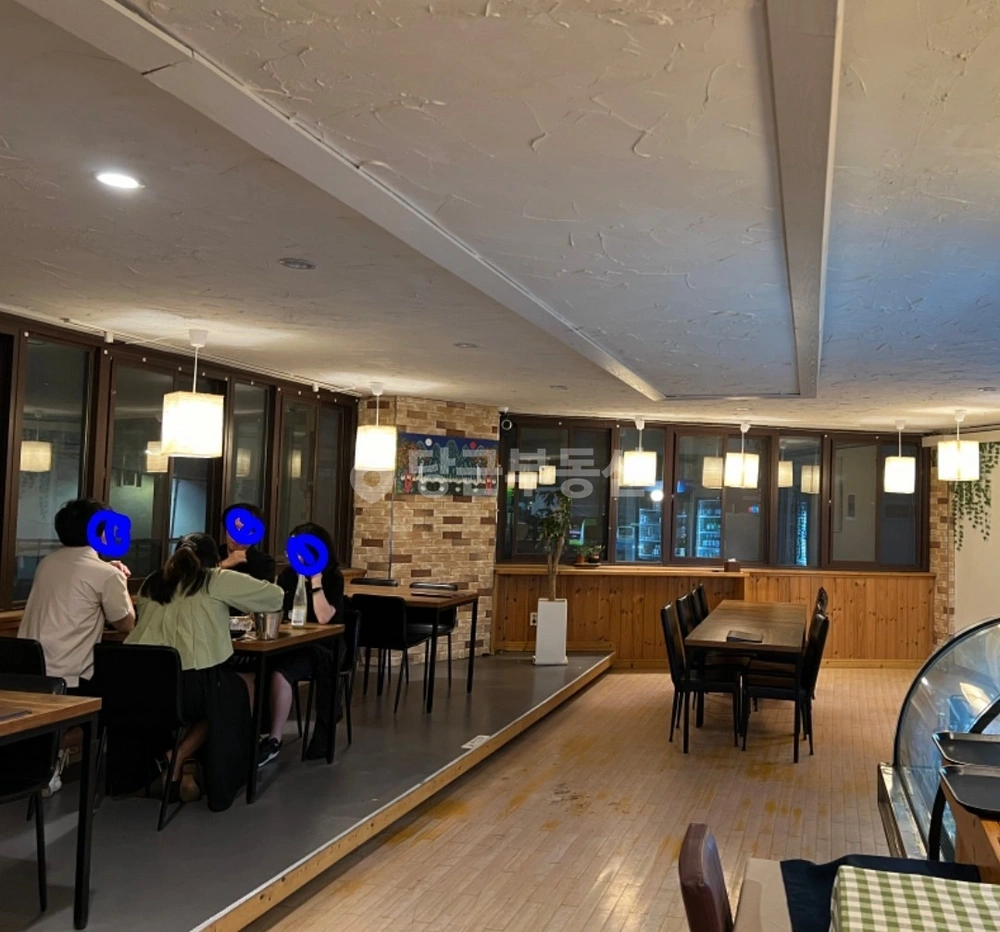 경상남도 창원시 진해구 제황산동 상가 사진 1