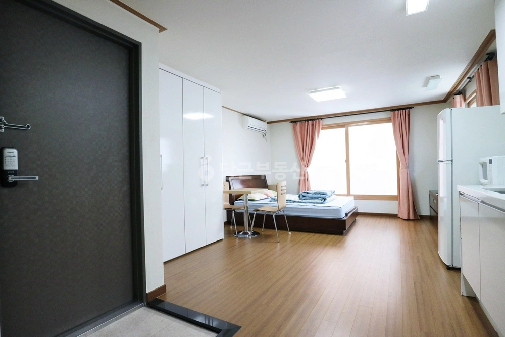 서울특별시 강남구 역삼동 원룸 사진 1