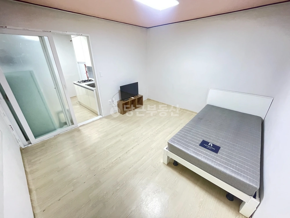 경상남도 진주시 호탄동 원룸 사진 1