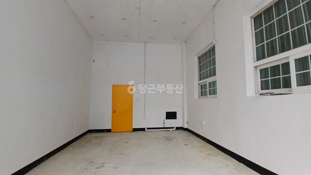 경기도 수원시 영통구 매탄동 상가 사진 1
