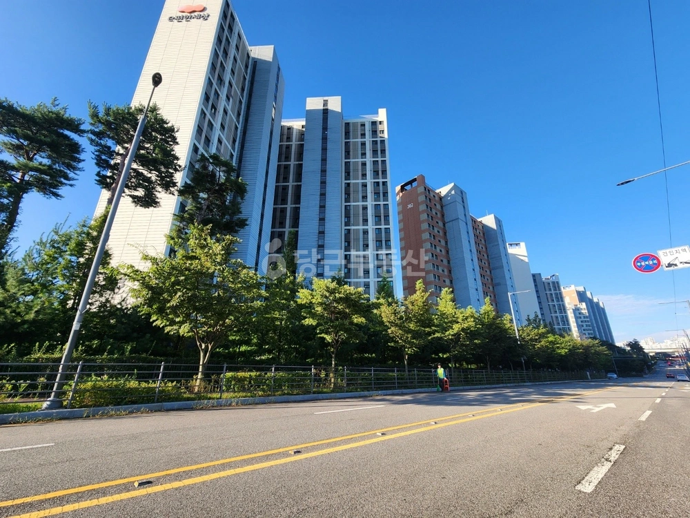 경기도 평택시 용이동 아파트 사진 1