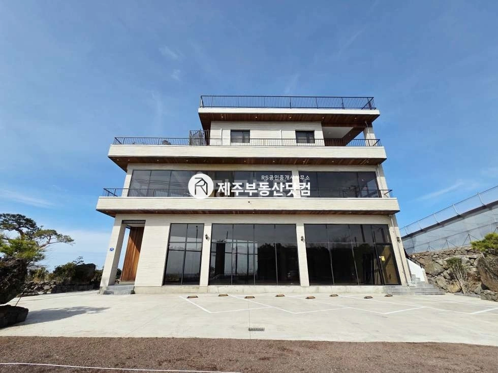 제주특별자치도 제주시 애월읍 상가 사진 1