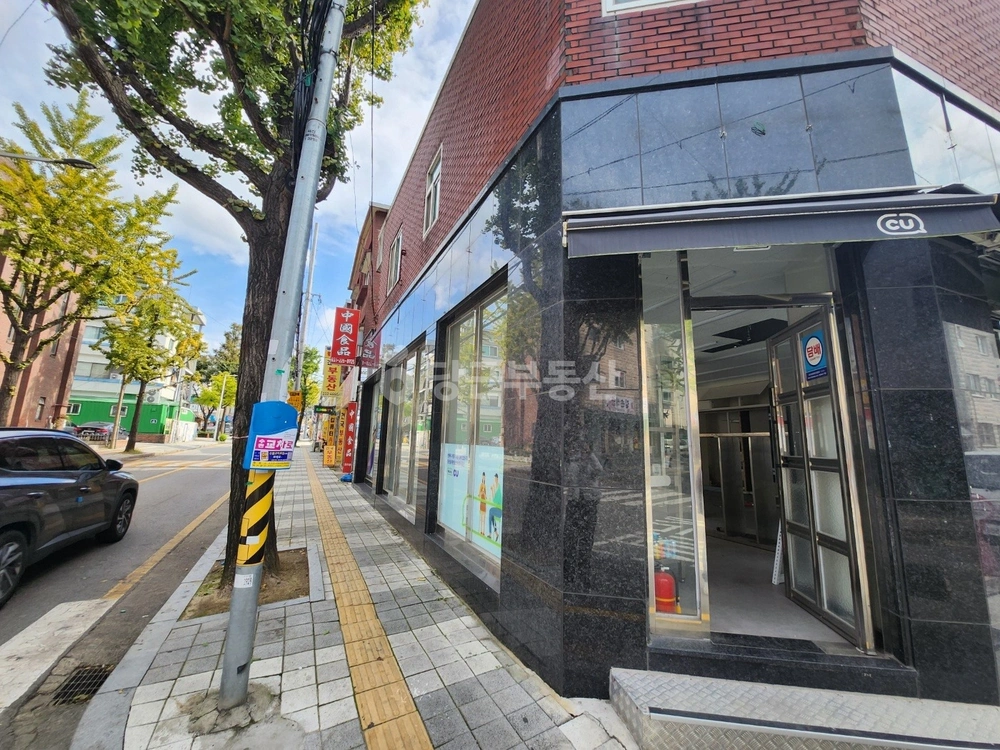 경기도 수원시 권선구 세류동 상가 사진 1