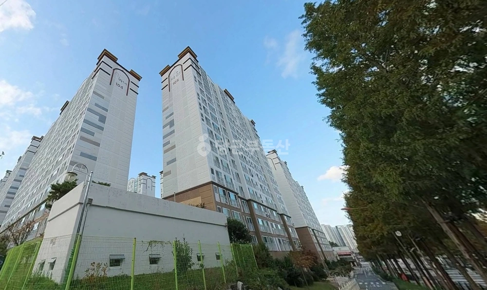 경상남도 거제시 아주동 아파트 사진 1