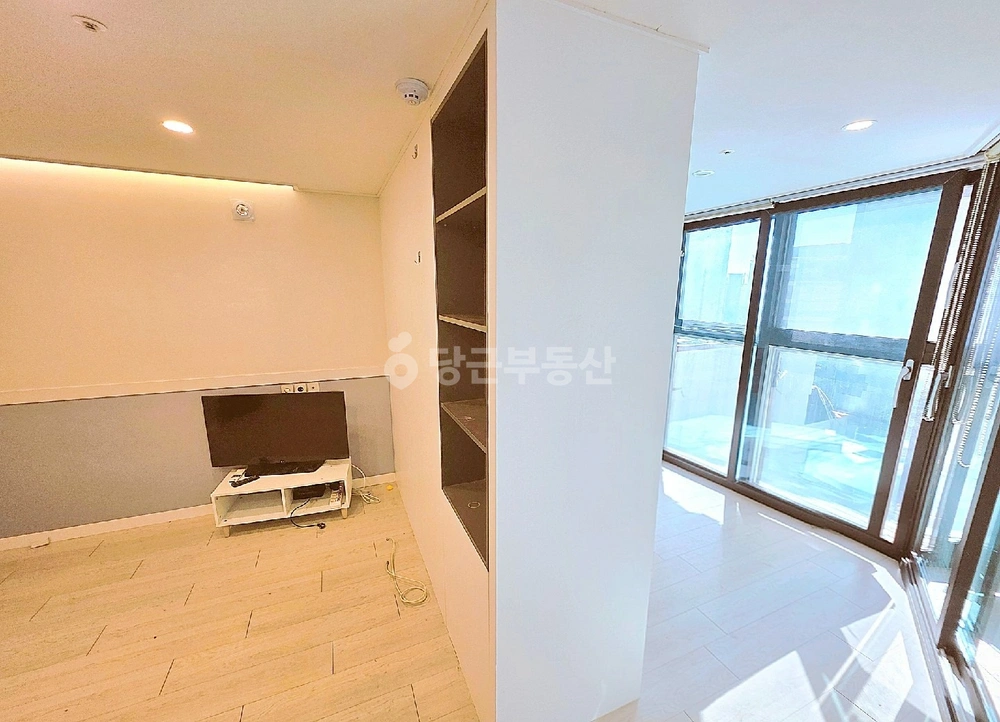 부산광역시 수영구 광안동 원룸 사진 1