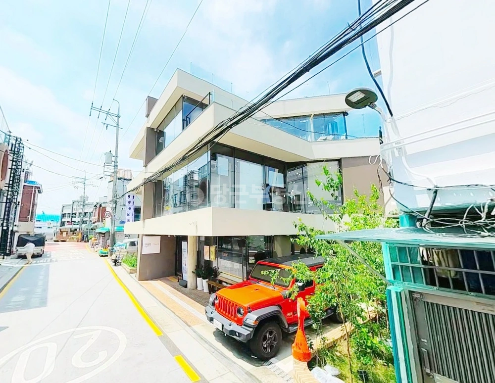 서울특별시 용산구 용산동2가 건물 사진 1