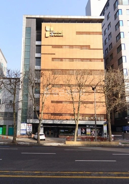 서울특별시 관악구 봉천동 상가 사진 1
