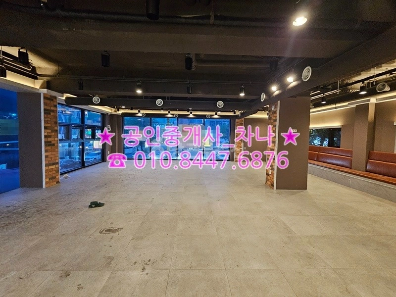 대구광역시 수성구 두산동 상가 사진 1