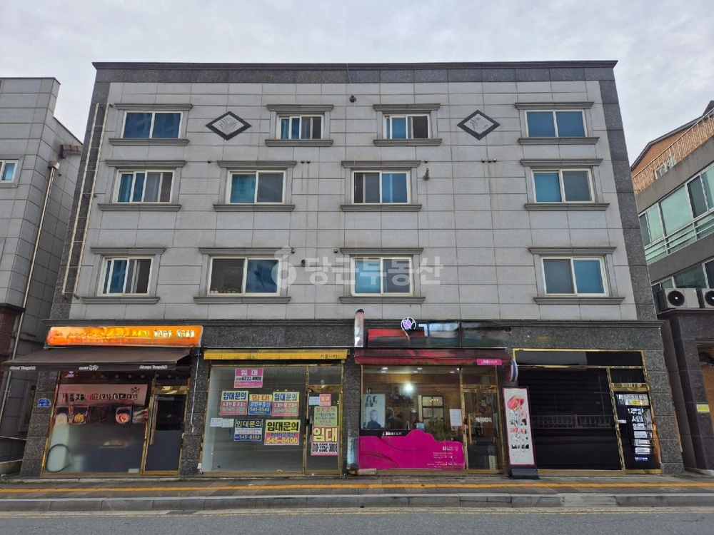 대전광역시 서구 도안동 상가 사진 1