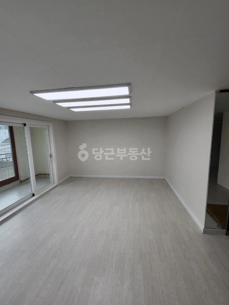 경상남도 창원시 마산합포구 완월동 빌라(투룸 이상) 사진 1