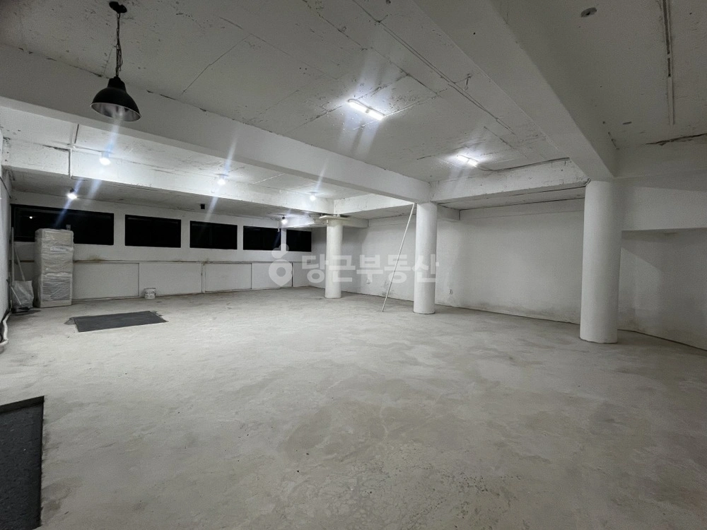 서울특별시 강남구 신사동 상가 사진 1
