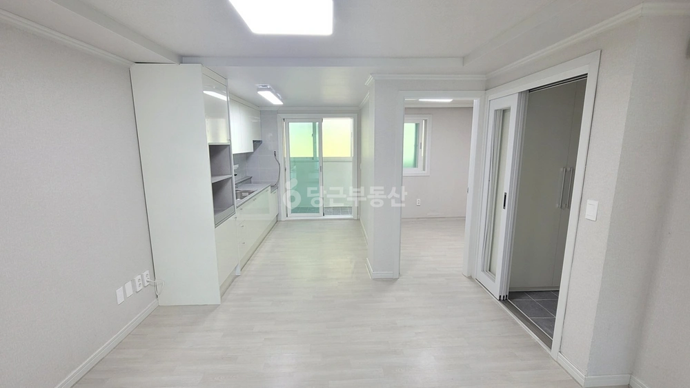 부산광역시 남구 용호동 아파트 사진 1