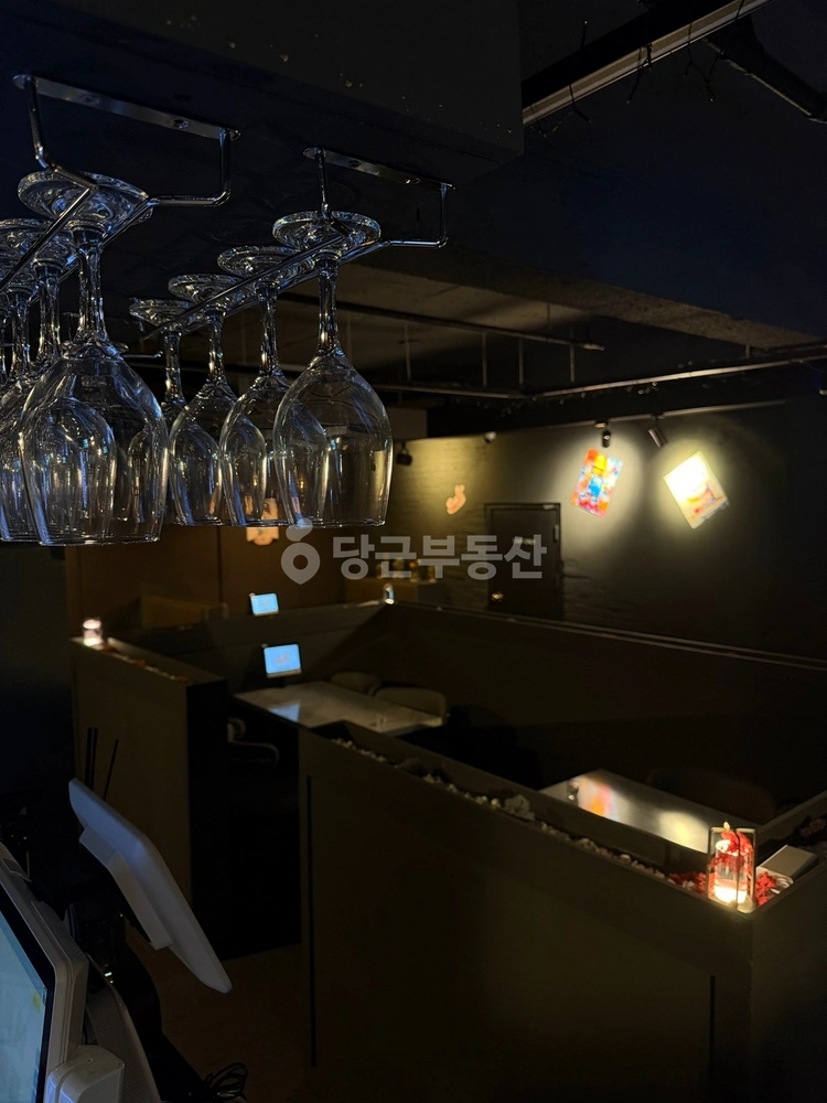 경기도 성남시 중원구 성남동 상가 사진 1