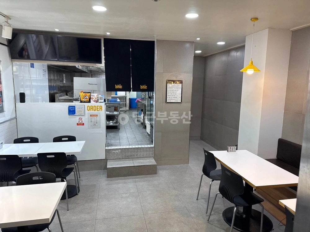 전북특별자치도 군산시 조촌동 상가 사진 1