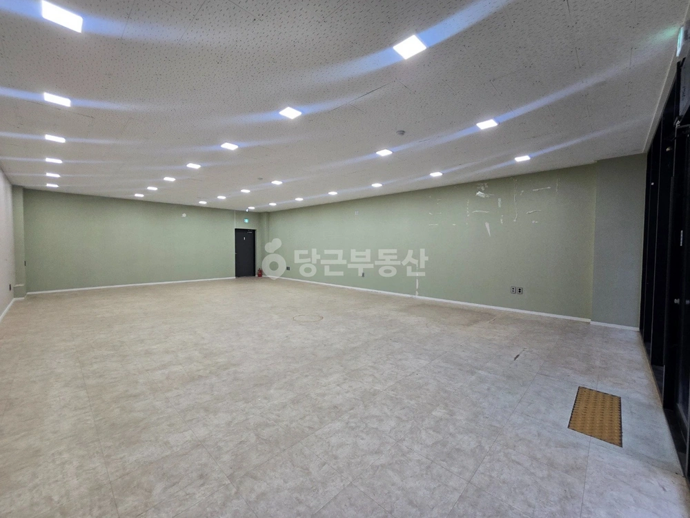 제주특별자치도 제주시 도두일동 상가 사진 1