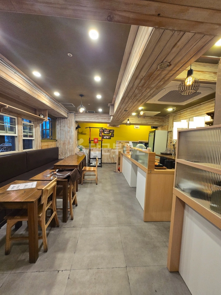 인천광역시 부평구 삼산동 상가 사진 1