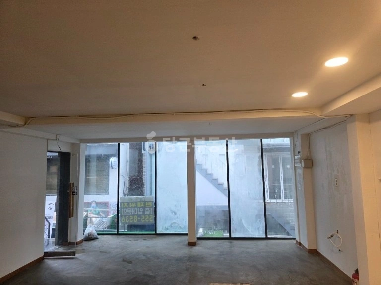서울특별시 마포구 서교동 상가 사진 1