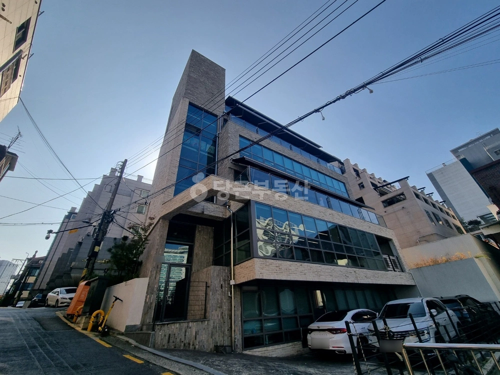 서울특별시 강남구 도곡동 건물 사진 1