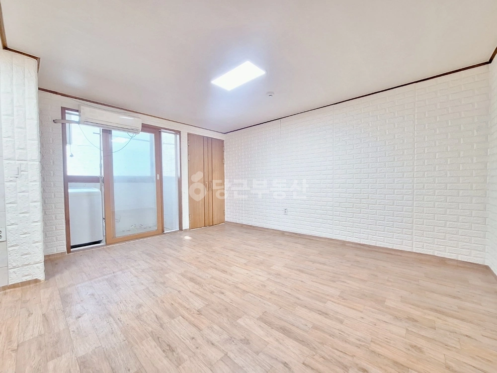 경상남도 진주시 인사동 원룸 사진 1