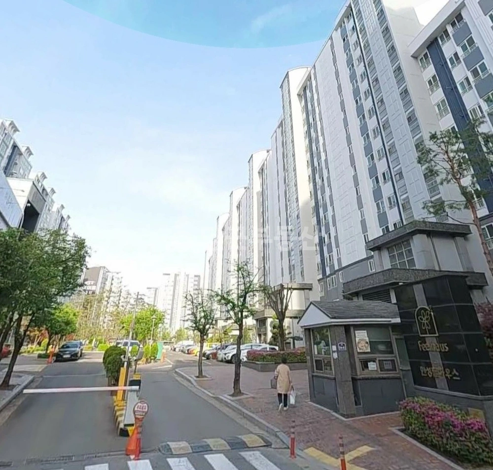 충청남도 아산시 배방읍 아파트 사진 1