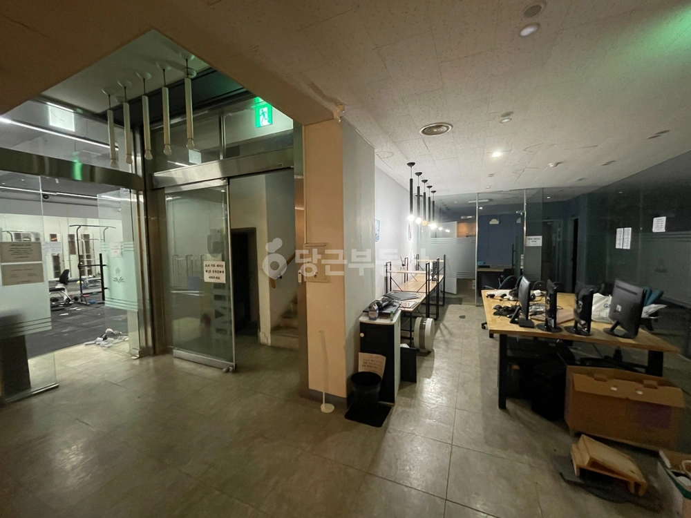 서울특별시 관악구 신림동 상가 사진 1