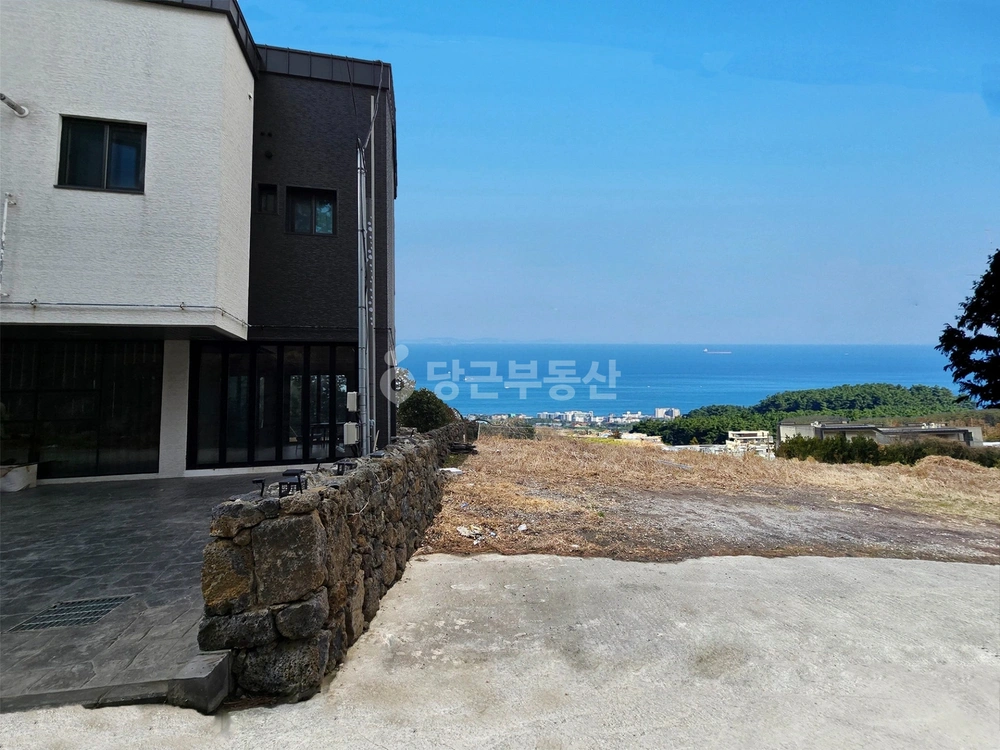 제주특별자치도 제주시 애월읍 토지 사진 1