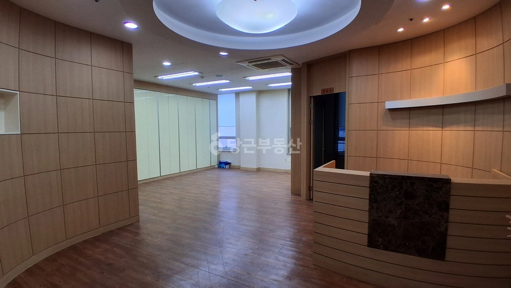 경기도 수원시 영통구 원천동 상가 사진 1