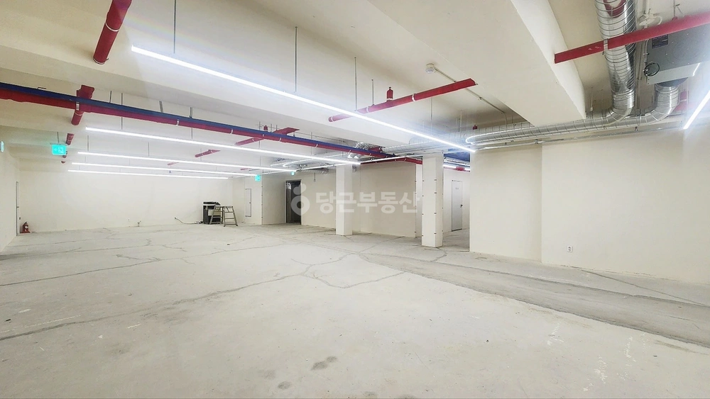 경기도 수원시 팔달구 매산로1가 상가 사진 1