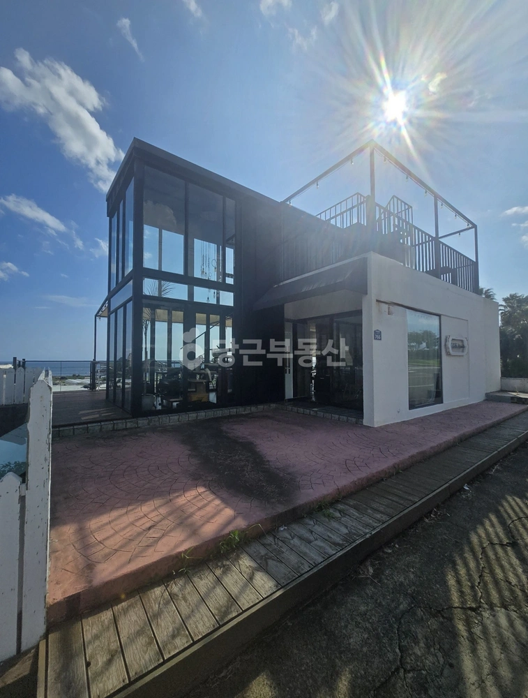 제주특별자치도 서귀포시 강정동 건물 사진 1