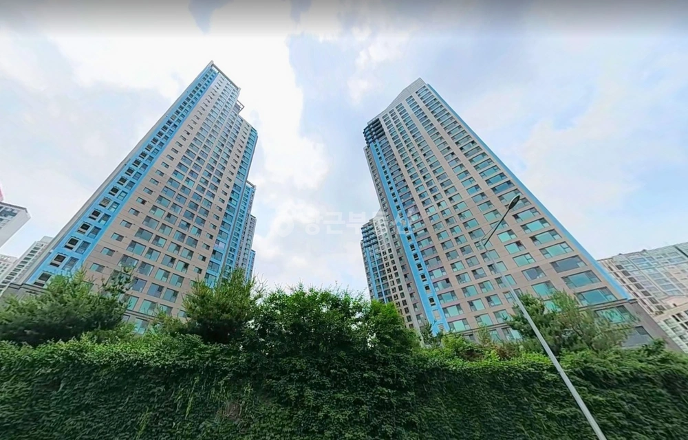 서울특별시 강남구 청담동 아파트 사진 1