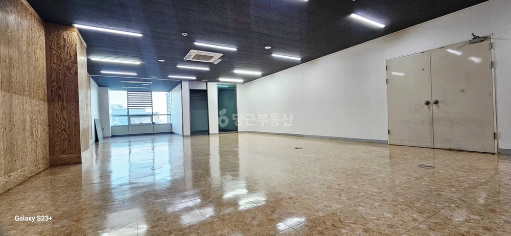 경기도 고양시 일산동구 장항동 사무실 사진 1