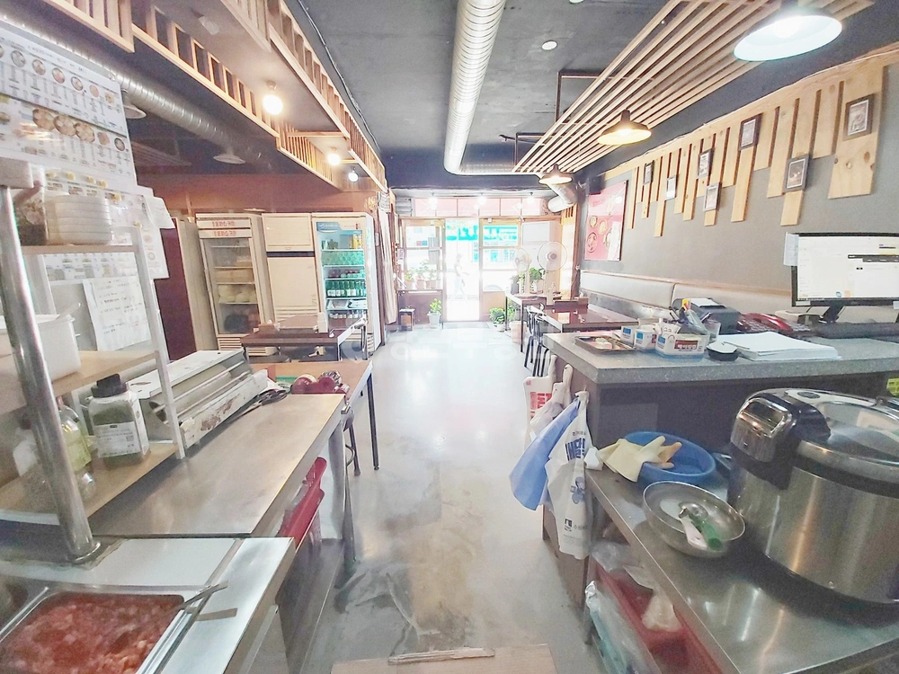 경기도 수원시 장안구 송죽동 상가 사진 1