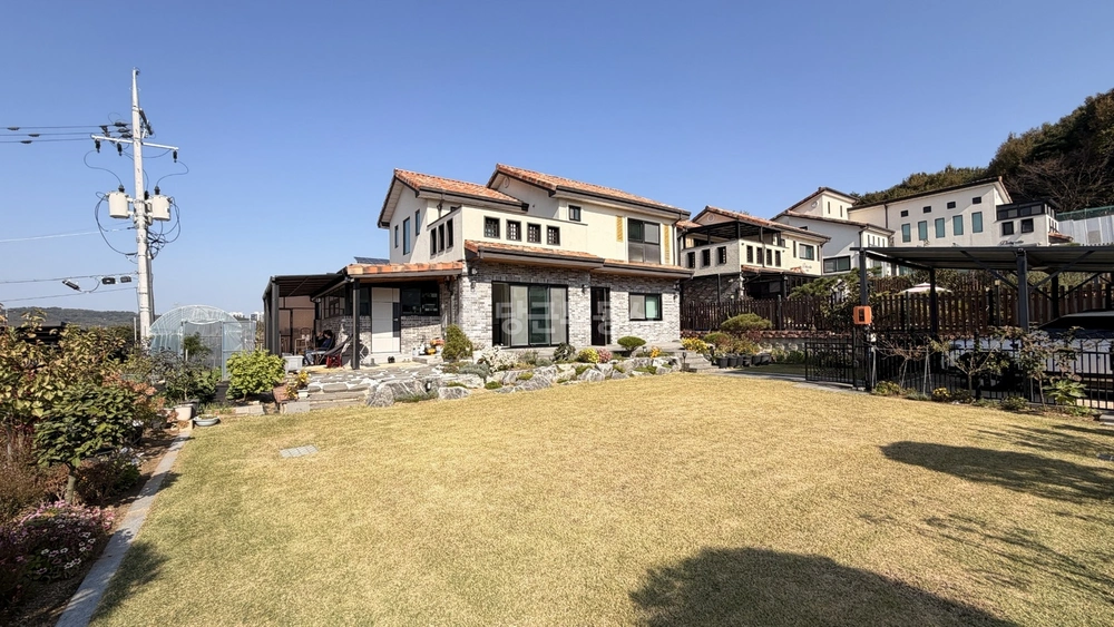 충청남도 아산시 신창면 단독/전원주택 사진 1